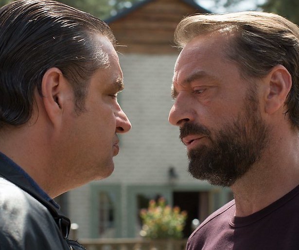 Hervatting opnames derde seizoen Undercover op losse schroeven