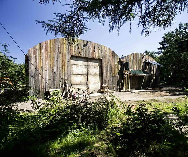 Mijlpaal: Vanavond de 1000ste uitzending van Utopia. Ken jij de eerste bewoners nog?