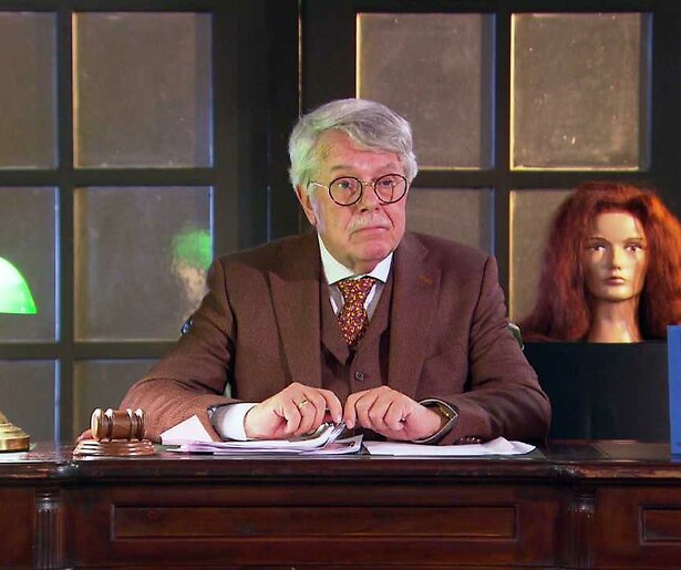 Dit gebeurt er als buren zich niet houden aan de uitspraak van Mr. Frank Visser 