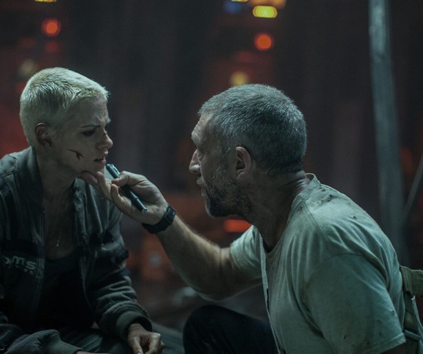 Komen Kristen Stewart en Vincent Cassel ooit nog boven in Underwater?