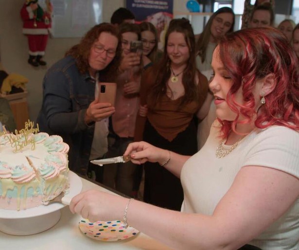 Urkers vieren Koningsdag in stijl
