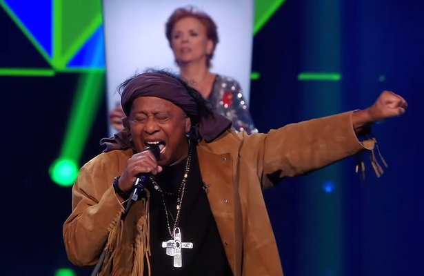 Videosnack: Jimi Bellmartin zingt Soul Man bij The Voice