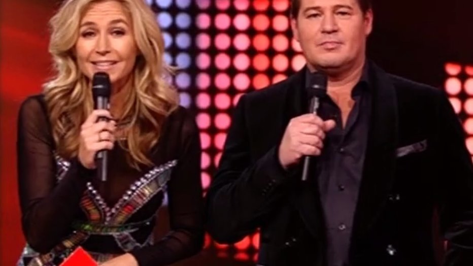 De TV van gisteren: 2.36 miljoen voor tweede liveshow Voice of Holland De TV van gisteren: 2.36 miljoen voor tweede liveshow Voice of Holland