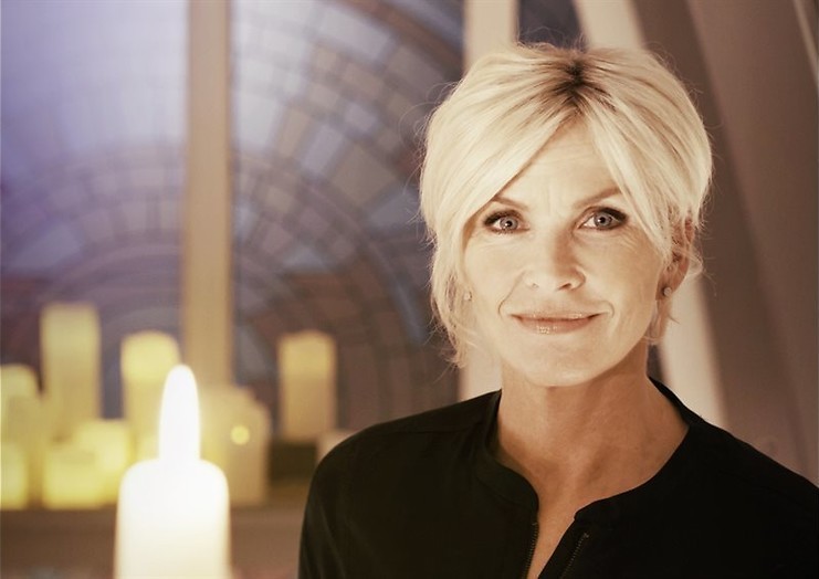 Herdenking overleden dierbaren bij Voor Wie Steek Jij Een Kaarsje Op?