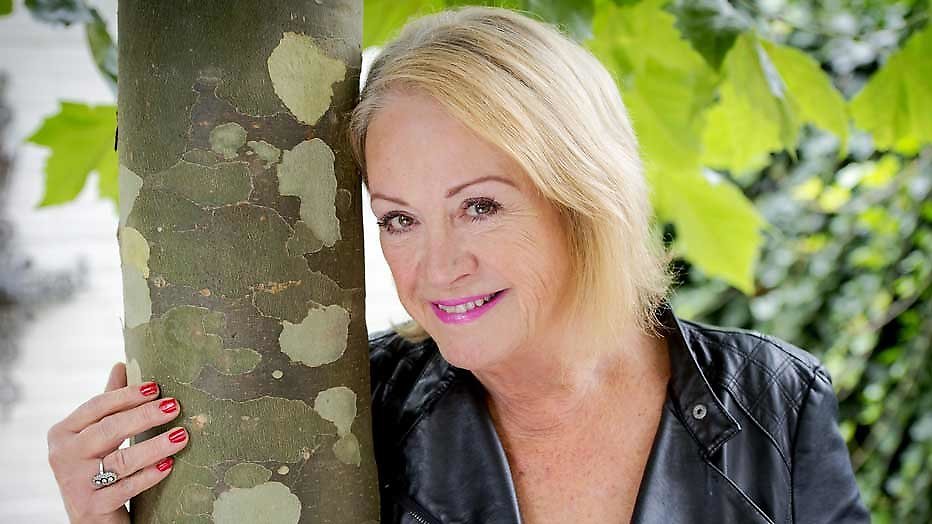 Viola Holt gevraagd voor Expeditie Robinson Viola Holt gevraagd voor Expeditie Robinson