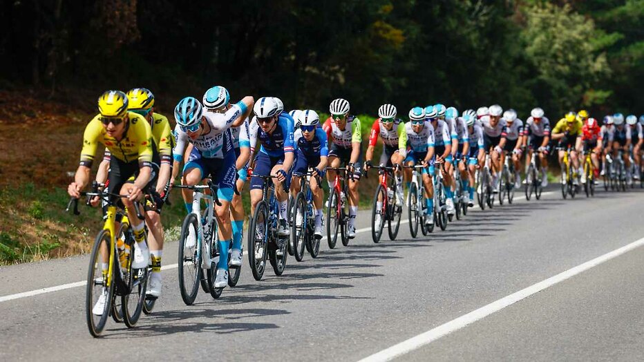 Renners tijdens Vuelta 2025