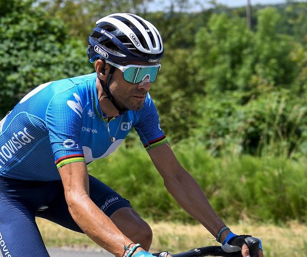 Valverde maakt na sleutelbeenbreuk rentree op Sicilië