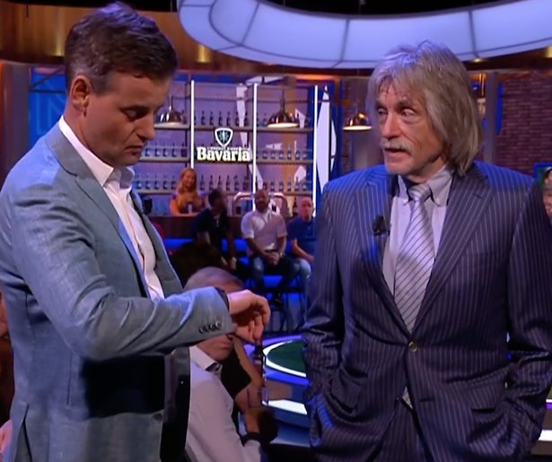 Videosnack: René van der Gijp te laat in VI-studio