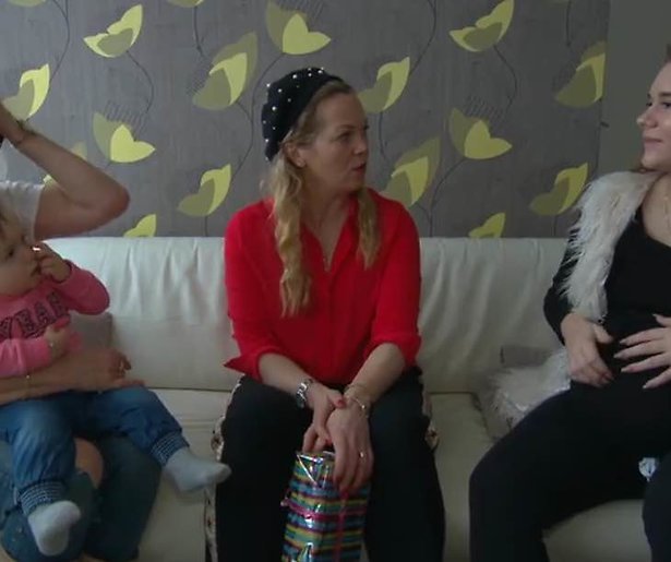 Een jas van 900 euro in de bijstand? Hoe dan?!