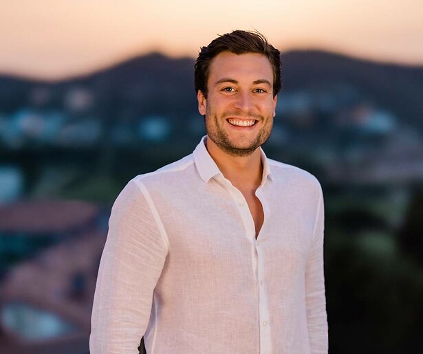 Viktor Verhulst is zich bewust van voordelen van bekende vader