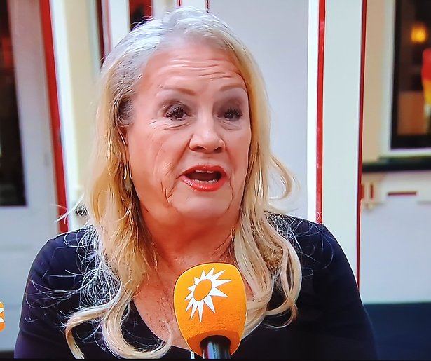 Viola Holt heeft hard hoofd in succes nieuwe 5 Uur Show