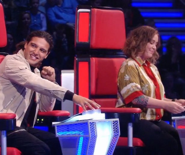 De TV van gisteren: Eerste Voice Battles goed voor goud