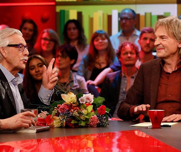 NPO: Salaris Matthijs van Nieuwkerk valt binnen de regels