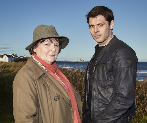 Lukt het Brenda Blethyn het raadsel op te lossen in het slot Vera?