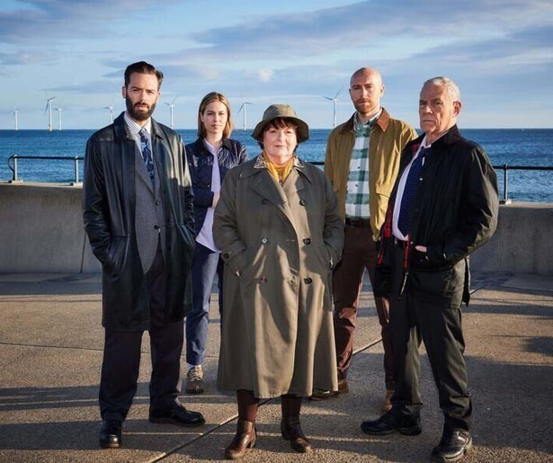 Vera sluit het achtste seizoen af met een mysterieuze moord op een tiener