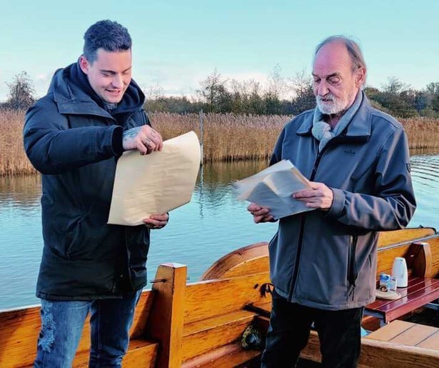Douwe Bob op zoek naar zijn familiegeschiedenis in Verborgen Verleden