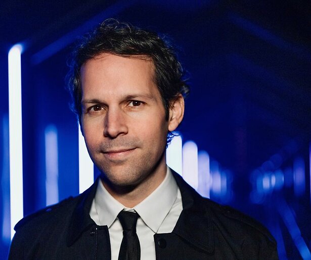 Victor Mids blikt terug op al zijn hoogtepunten in 10 Jaar Mindf*ck 