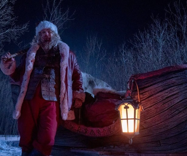 Viaplay TV komt op Eerste Kerstdag 2024 met kerstige actiefilm Violent Night