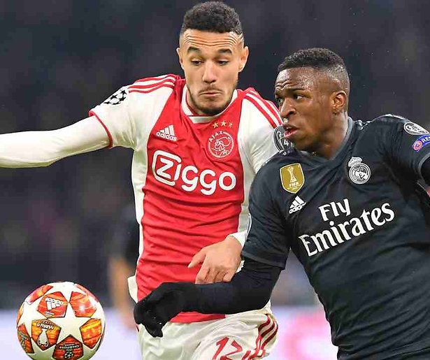 De TV van gisteren: Ajax delft het onderspit