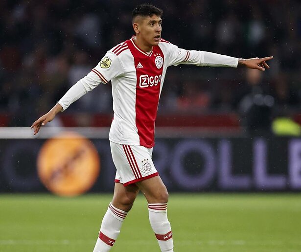 Ajax en PSV strijden toch nog om de tweede plaats in de Eredivisie