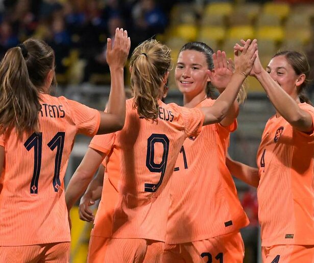 Zet je wekker maar: OranjeLeeuwinnen spelen rond 03:00 uur 's nachts tegen Verenigde Staten