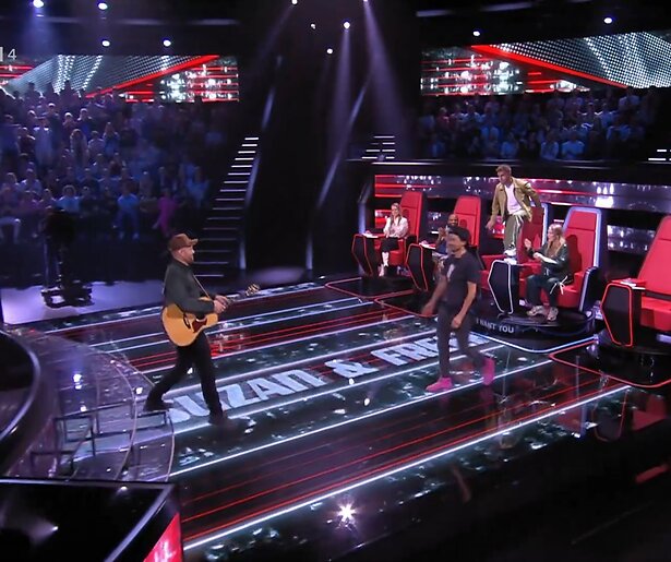 De TV van gisteren: Voice of Holland blijft concurrentie nipt voor