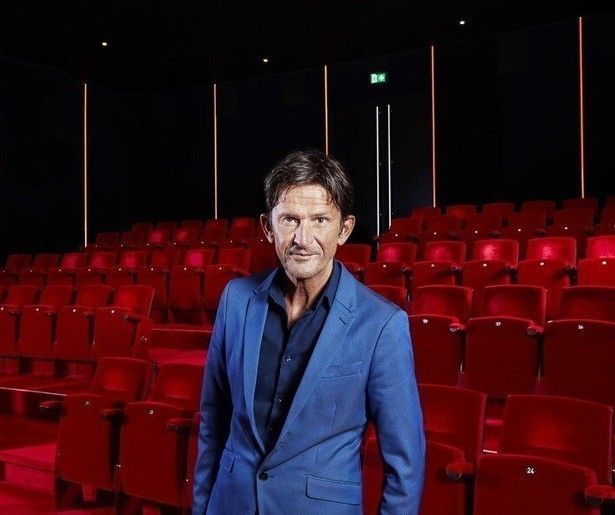 Het levensverhaal van Barrie Stevens in Volle Zalen