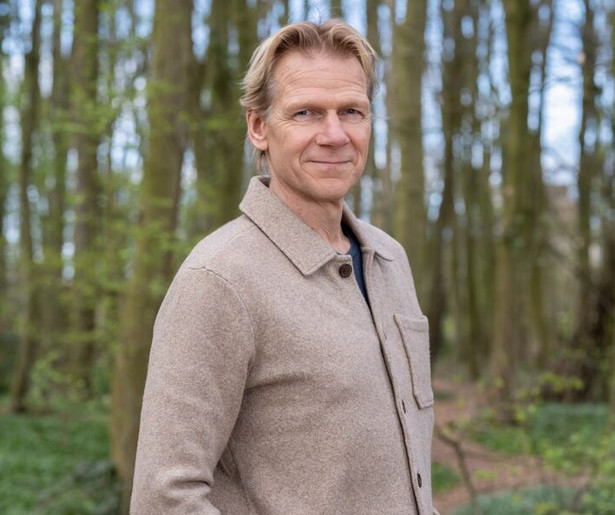 Vroege Vogels begint nieuw seizoen met een speciale aflevering