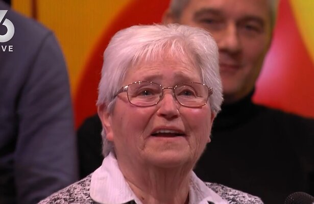 Video: Fan (79) van Johan viert verjaardag bij Vandaag Inside