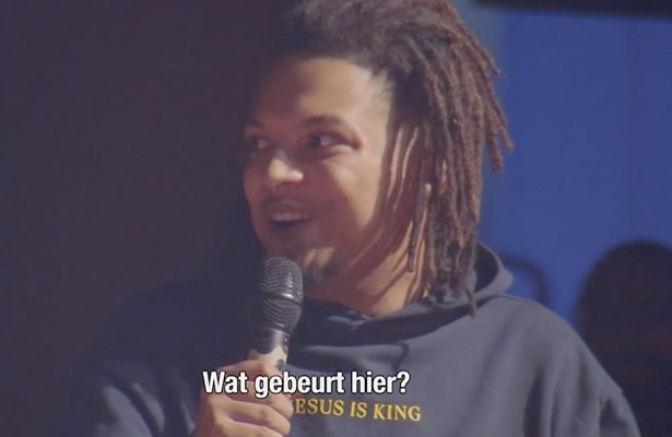 Videosnack: Ronnie Flex genadeloos geprankt