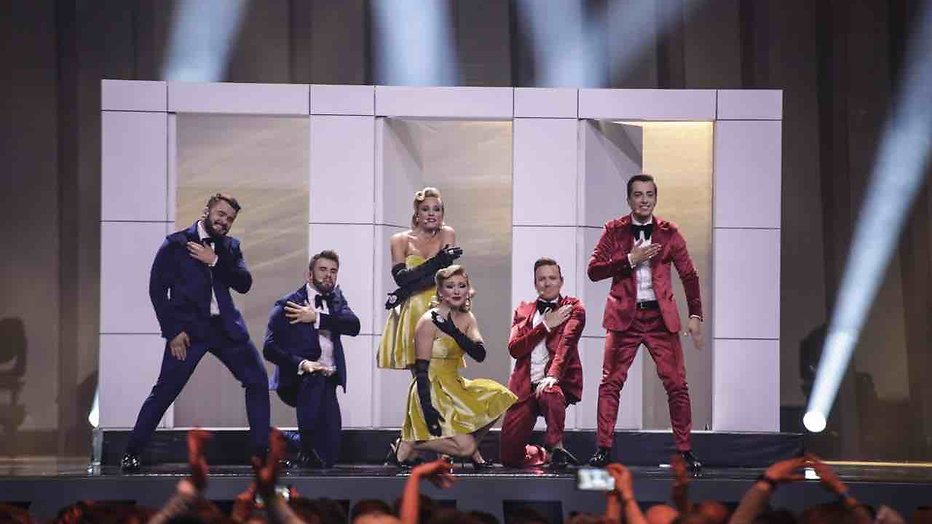 De TV van gisteren: 2,6 miljoen voor Waylon op het Songfestival