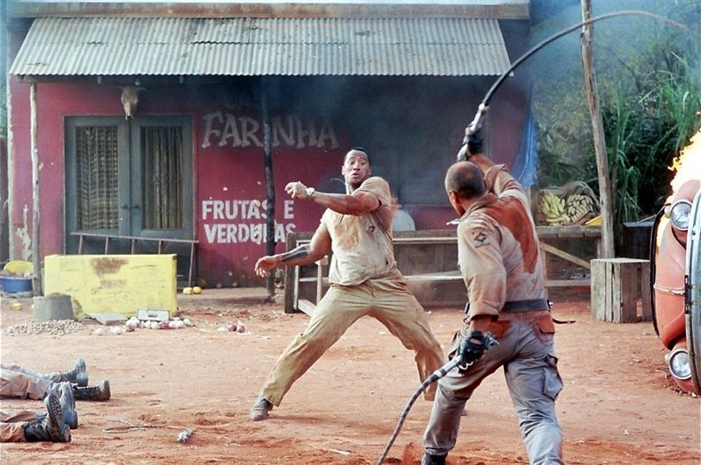 Dwayne Johnson is op zoek naar Seann William Scott Dwayne Johnson is op zoek naar Seann William Scott