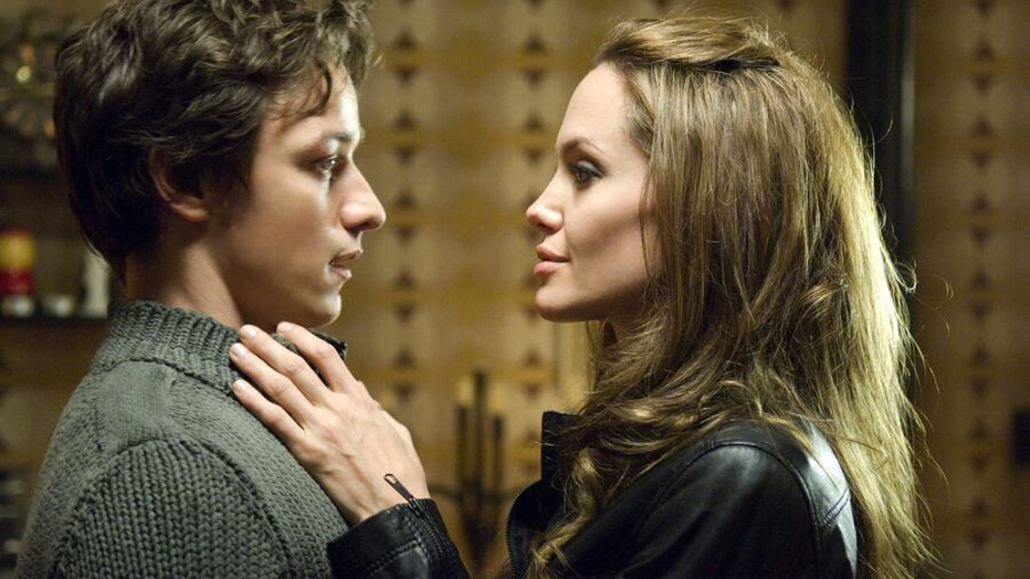 James McAvoy en Angelina Jolie in Wanted