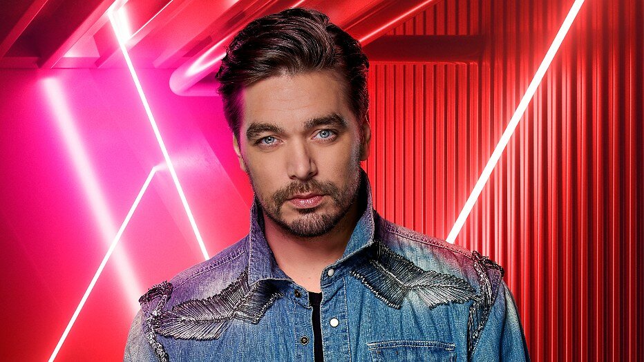 Waylon Waylon
