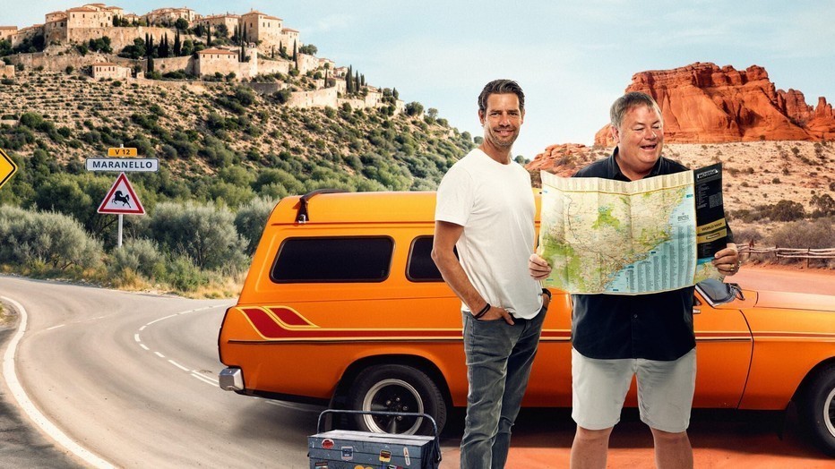 Mike Brewer en Marc Priestley voor Wheeler Dealers World Tour Mike Brewer en Marc Priestley voor Wheeler Dealers World Tour