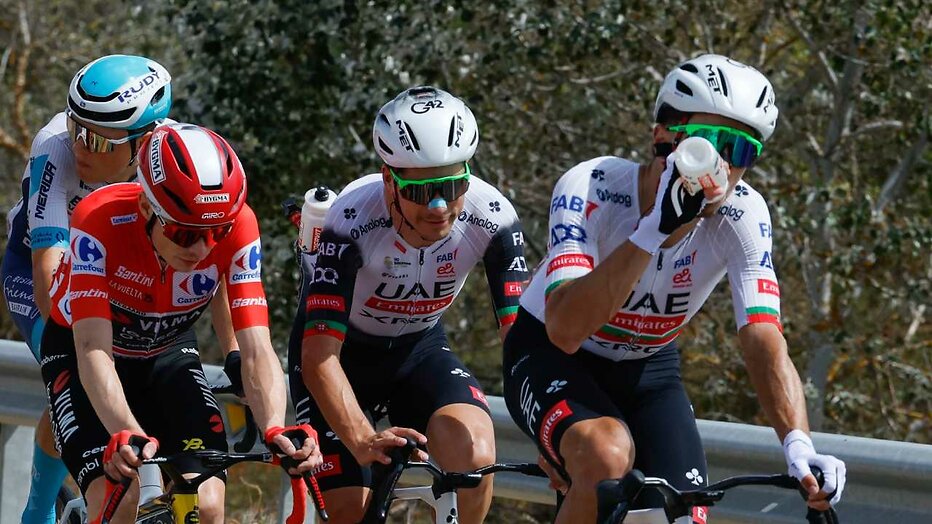 Jonas Vingegaard, Joao Almeida en Nelson Filippe Oliveira