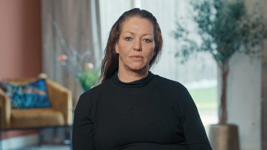 Wilma uit Friesland krijgt hulp van een opruimcoach in Uit de Schulden