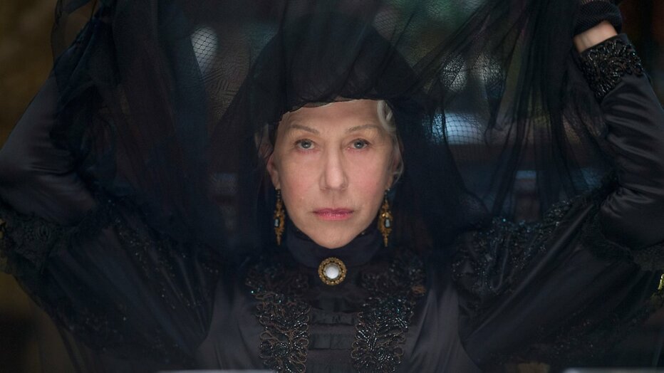 Helen Mirren in Winchester Helen Mirren in Winchester