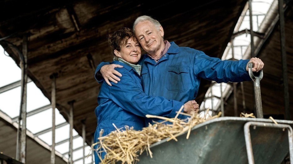 Anne-Mieke Ruyten als Grada en Laus Steenbeeke als Bats