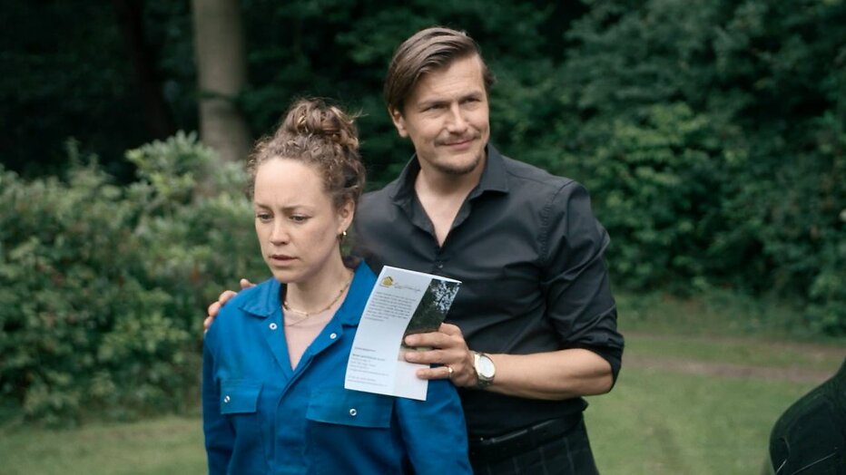 Anouk Maas en Robbert Bleij in Woeste Grond