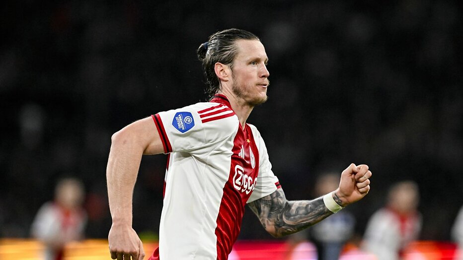 Wout Weghorst voor Ajax
