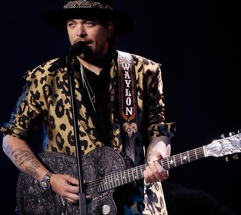 Waylon stijgt weer bij bookmakers