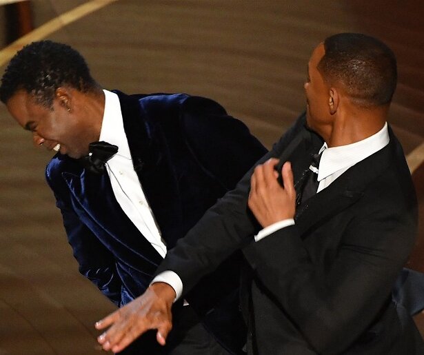 Heftig: Will Smith slaat Oscar-uitreiker Chris Rock