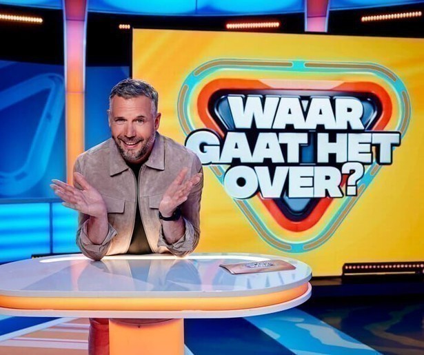 Tijl Beckand van start met het tweede seizoen van Waar Gaat Het Over?