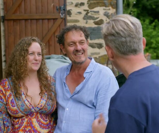 B&B Vol Liefde-Walter deelt groot nieuws in reünie aflevering