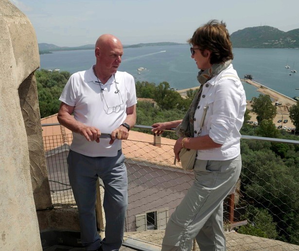 De jeu-de-boulescompetitie gaat van start in deze herhaling van We Zijn Er Bijna
