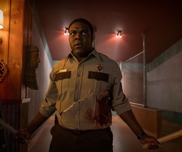 Sam Richardson gaat op de jacht in komische horrorfilm Werewolves Within