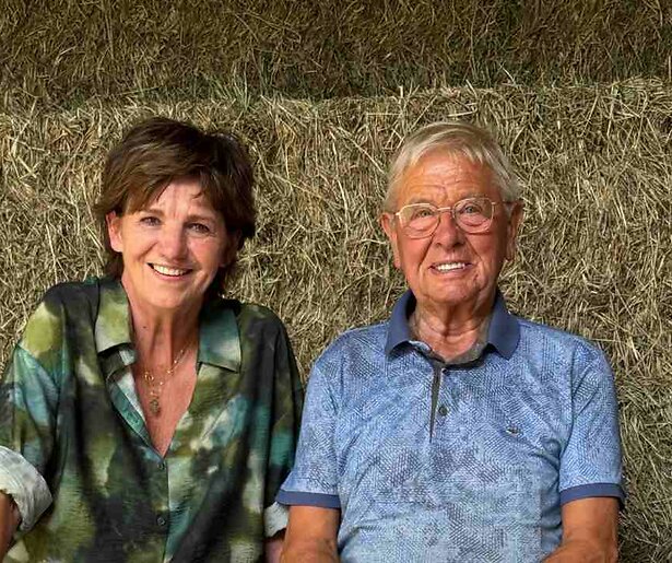 Martine van Os neemt afscheid in de slotaflevering van We Zijn er Bijna!