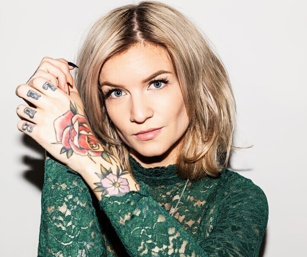 Het verhaal van YouTube-ster Dionne Slagter in Who's That Girl