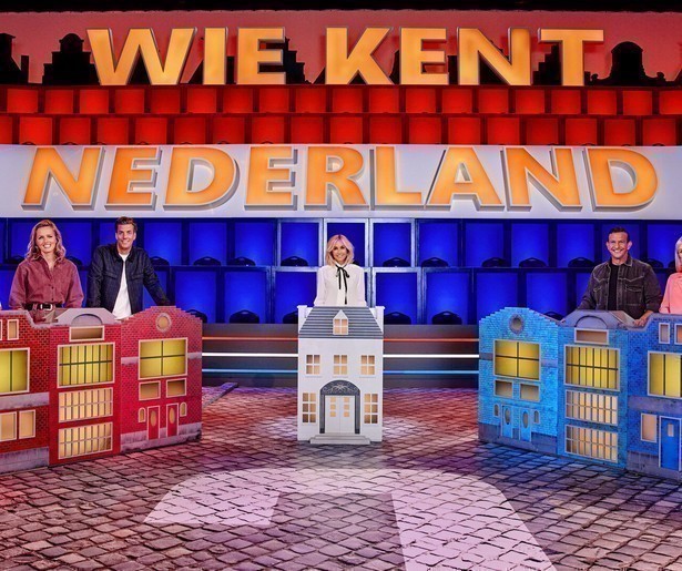 Wendy van Dijk test onze kennis over Nederland